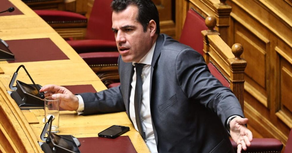 Θα αποφυλακίζονται αλλοδαποί, αρκεί να φύγουν από τη χώρα και να μην επιστρέψουν ποτέ